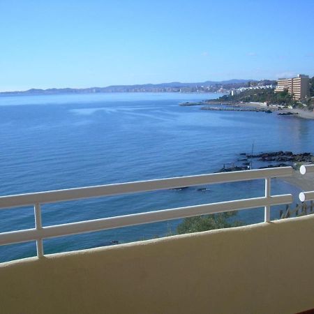 Holidays2Benalmadena Torrequebrada Sea View Front Beach With Pool Parking & Terraces Exterior foto