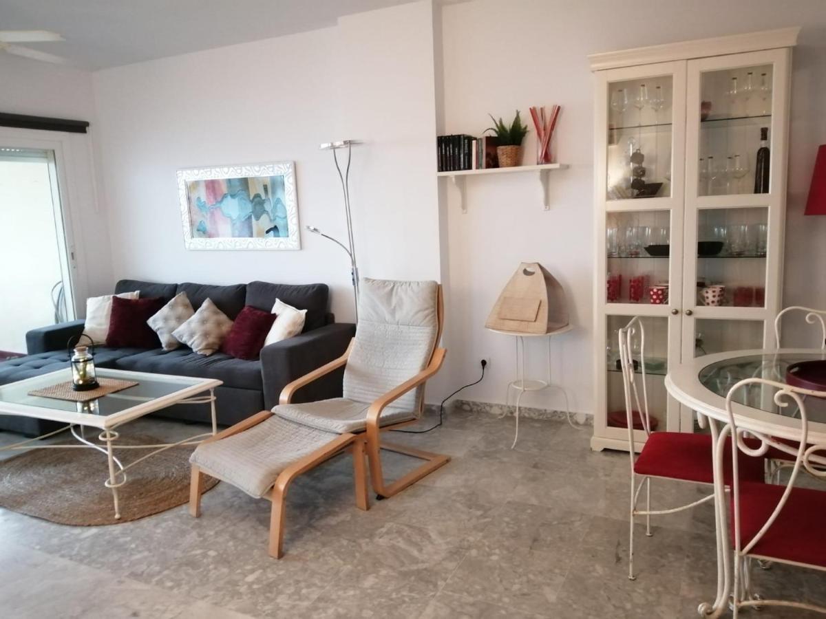 Holidays2Benalmadena Torrequebrada Sea View Front Beach With Pool Parking & Terraces Exterior foto