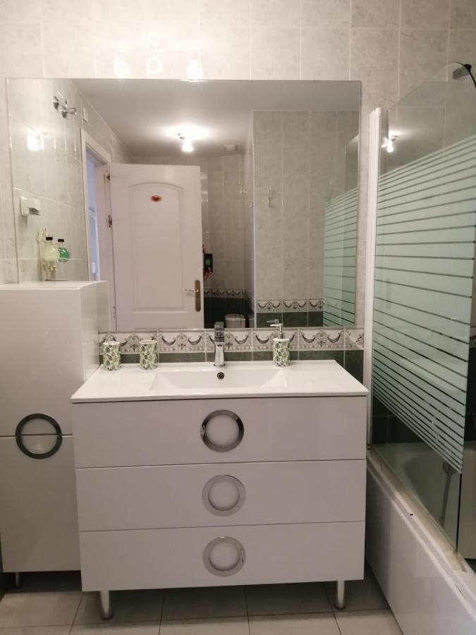 Holidays2Benalmadena Torrequebrada Sea View Front Beach With Pool Parking & Terraces Exterior foto